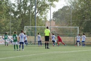 Entrega camiseta CD Alcalá a Insolac Renovables
