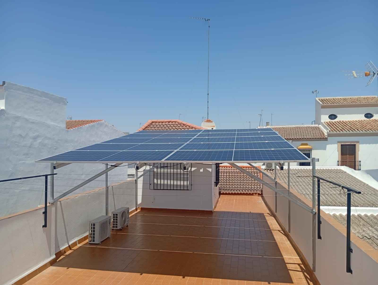 Instalación solar tipo pérgola
